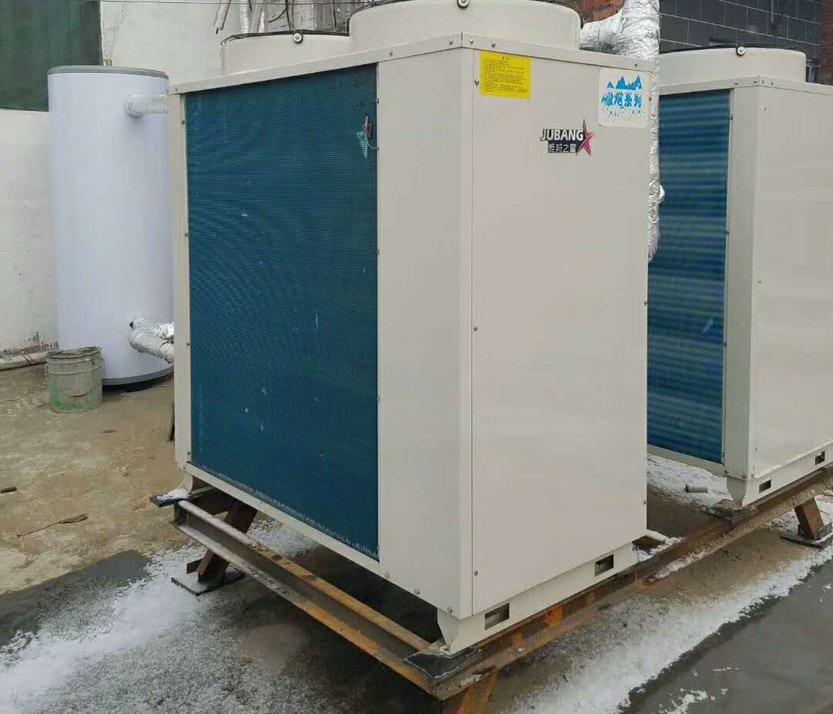 乡政府改造超低温空气源热泵冷暖工程案例